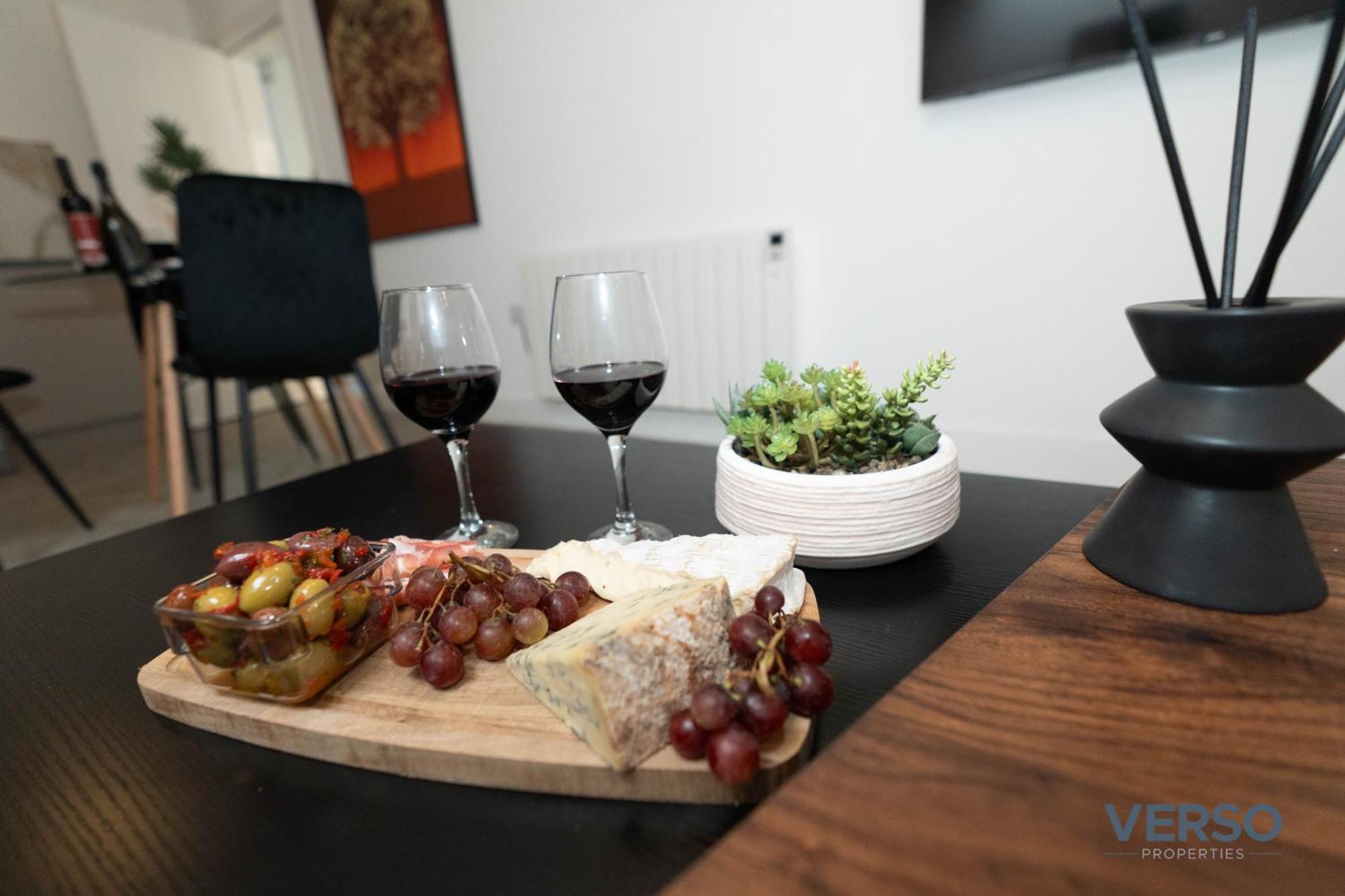 New 5 X Luxury Apartments In Derby, Ideal For Individuals, Couples, Business Or Corporate Guests, Close To Rolls Royce, Donington Park, East Midlands Airport Exterior photo